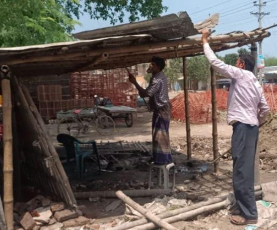 কালিগঞ্জের নলতায় সড়ক ও জনপথের উচ্ছেদকৃত জায়গায় পুনরায় অবৈধ স্থাপনা নির্মাণের হিড়িক