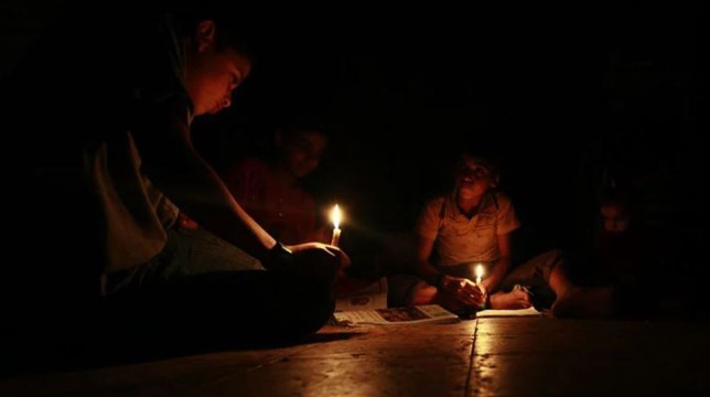 লোডশেডিংয়ে বিপর্যস্ত আশাশুনি: পরীক্ষার্থী, কৃষক ও শ্রমজীবীদের চরম দুর্ভোগ