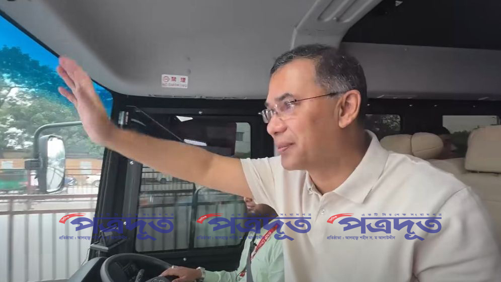 কৃষক কার্ড’ কর্মসূচি উদ্বোধনে টাঙ্গাইলের পথে প্রধানমন্ত্রী