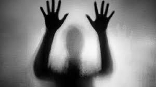 কেশবপুরে দুই সন্তানসহ বিষপানে গৃহবধূর মৃত্যু, কন্যা আশঙ্কাজনক