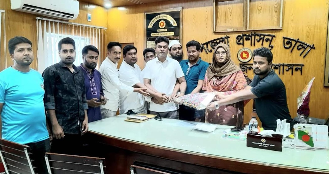 তালায় নবাগত ইউএনও’র সাথে সাংবাদিকদের মতবিনিময়