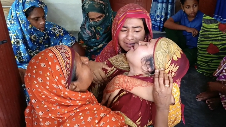 শফিকুলের বিদেশ যাওয়ার ঋণই শোধ হয়নি, পরিবারের সামনে এখন শুধুই অন্ধকার