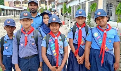 সাতক্ষীরা ৩৩ প্রাইমারী শিক্ষার্থীর জাতীয় পর্যায়ের শাপলা কাব অ্যাওয়ার্ড অর্জন