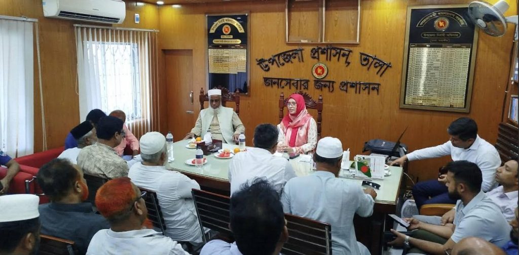 তালায় নবাগত ইউএনওর সঙ্গে সংসদ সদস্য ইজ্জত উল্লাহর মতবিনিময়