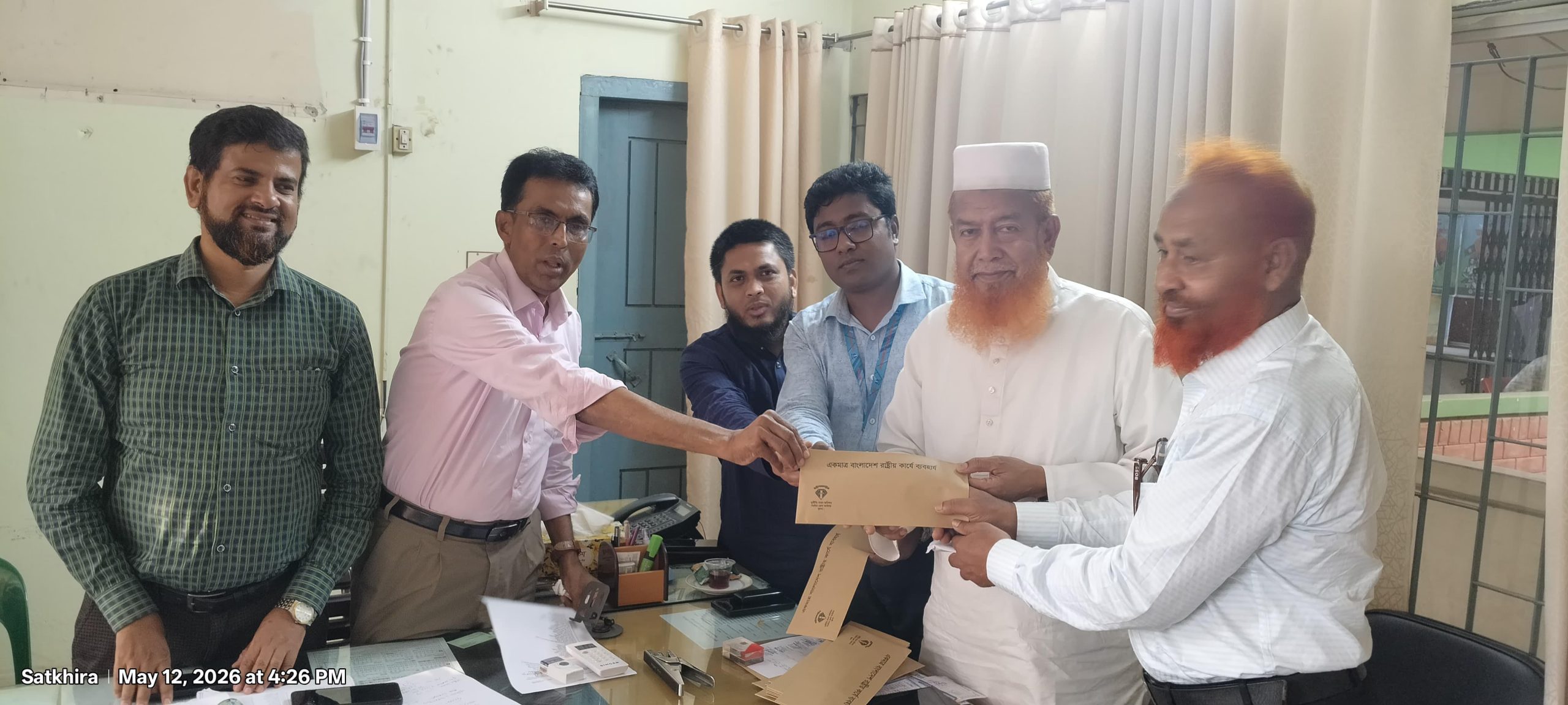 সাতক্ষীরার আরও ১৪ স্কুলে ‘সততা স্টোর’, অর্থ দিল দুদক