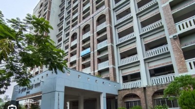 খুলনা চীফ জুডিসিয়াল ম্যাজিস্ট্রেট কোর্টে মালখানায় রক্ষিত নিলাম বিজ্ঞপ্তি