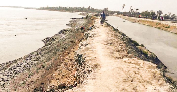 সাতক্ষীরার উপকুল বাঁচাতে বিশেষ বাজেট এখন সময়ের দাবি