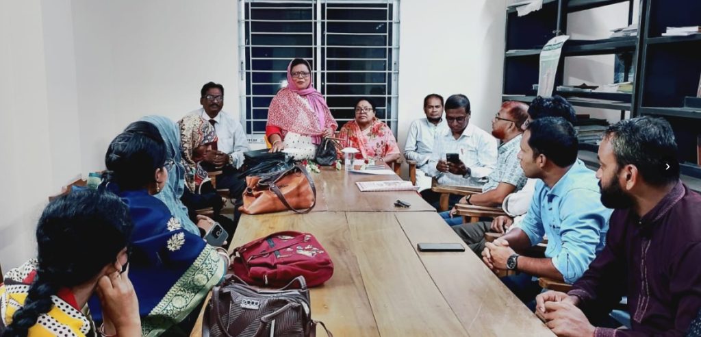 সাতক্ষীরা নৈশ মাধ্যমিক বিদ্যালয়ের নবনির্বাচিত এডহক কমিটির পরিচিতি সভা