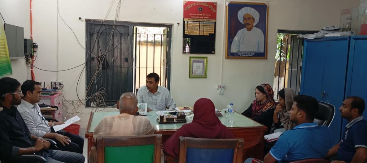 সাতক্ষীরা প্রাণনাথ মাধ্যমিক বিদ্যালয়ে সুশাসন ও শিক্ষার পরিবেশ উন্নয়নে অধিপরামর্শ সভা