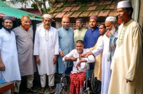 মণিরামপুরে জামায়াতের উদ্যোগে আর্থিক সহায়তা প্রদান