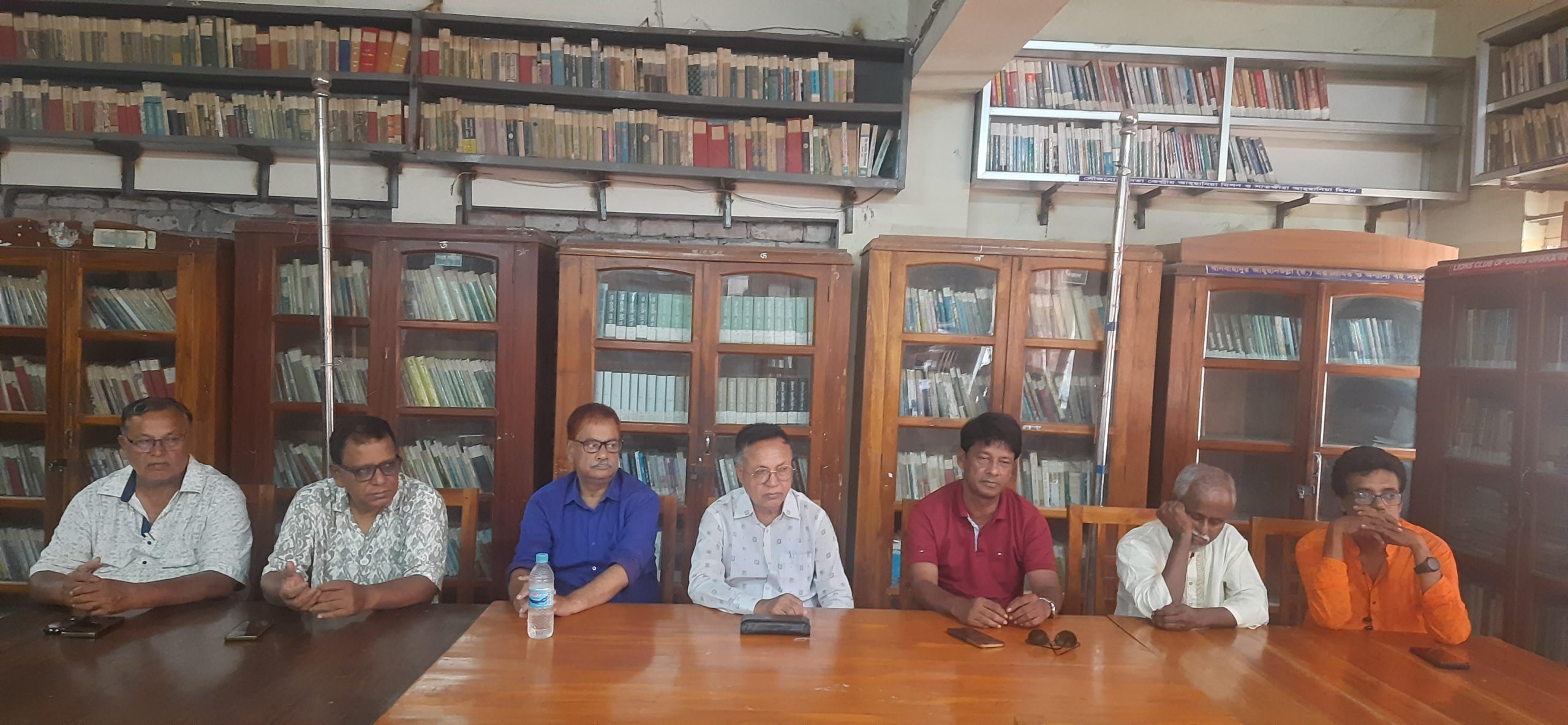 জেলা নাগরিক কমিটির সভা: জেলা প্রশাসককে নিয়ে অহেতুক বিতর্কের প্রতিবাদ