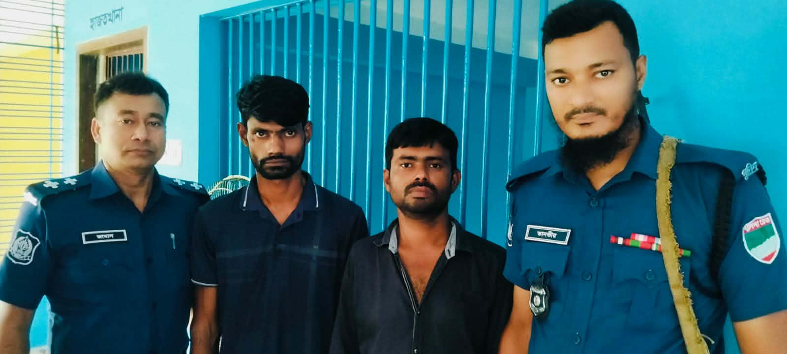 তালায় কোরেক্সসহ দুই ব্যক্তি আটক