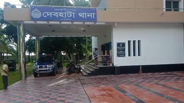দেবহাটায় ঘের কর্মচারীর ঝলসে যাওয়া মরদেহ উদ্ধার