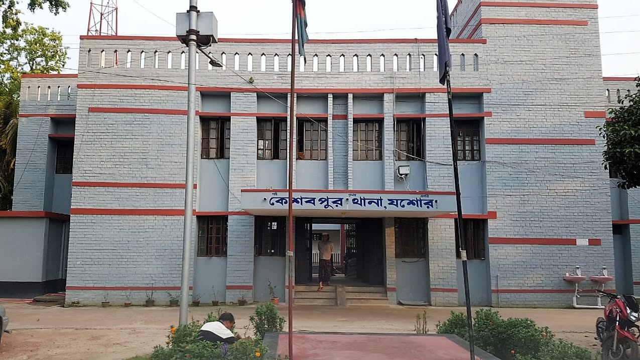 কেশবপুর থানা পুলিশের অভিযানে আওয়ামী লীগের দুই নেতা গ্রেপ্তার