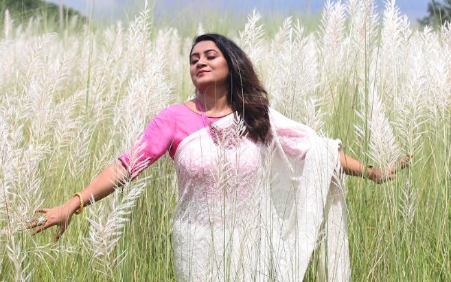 ‘ঢাকা ১২০৫’ চলচ্চিত্রে গাইলেন কনক দত্ত