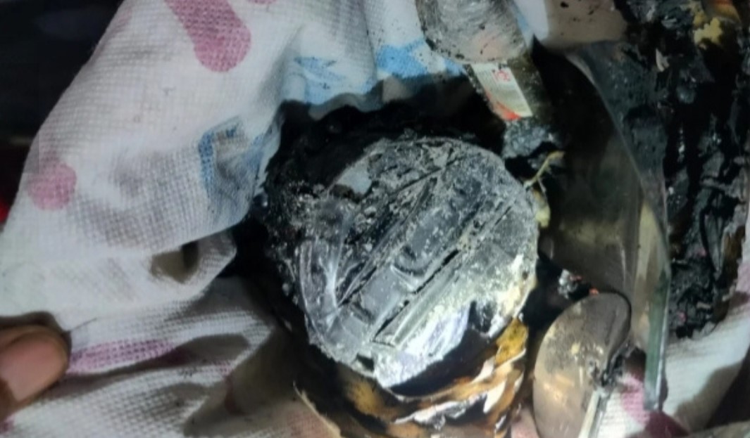 কালীগঞ্জে বিএনপি’র কার্যালয়ে ককটেল বিস্ফোরণের অভিযোগ