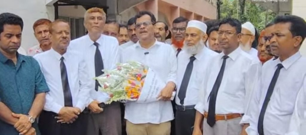 জেলা পরিষদ প্রশাসকের সঙ্গে জাতীয়তাবাদী আইনজীবী ফোরামের মতবিনিময়