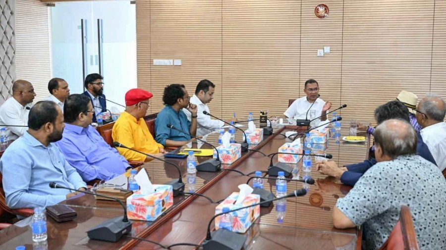 সাংবাদিকদের জন্য নীতিমালা প্রণয়নে সম্পাদকদের সহযোগিতা চাইলেন প্রধানমন্ত্রী