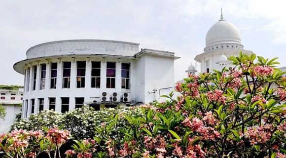 কলারোয়ার আমেনা হত্যা মামলার আপিলে স্বামী ও শ^শুরের ফাঁসির পরিবর্তে যাবজ্জীবন