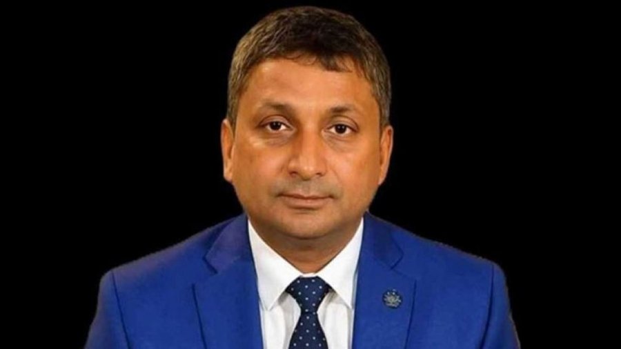 এমপি হিসেবে শপথ নিতে পারবেন বিএনপির সরোয়ার আলমগীর, প্রার্থিতা বৈধ