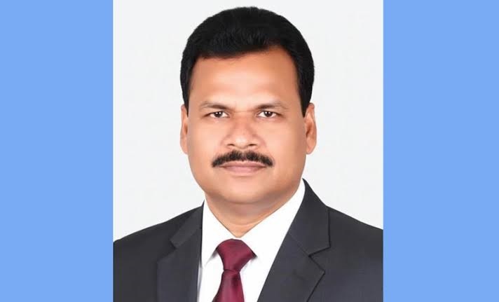 পাটকেলঘাটায় বৃক্ষরোপণ কর্মসূচির উদ্বোধন করলেন জেলা পরিষদ প্রশাসক হাবিব