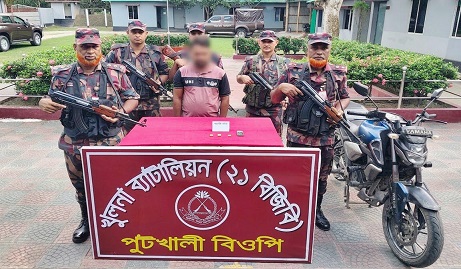 বেনাপোল সীমান্তে কোটি টাকার স্বর্ণসহ আটক ১