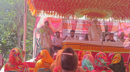 এমপির সামনে গ্রামের নারীরা ১৭ বিষয়ে উন্নয়ন চাইলেন