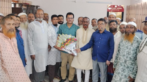 জেলা পরিষদ প্রশাসকের সঙ্গে ভূমিহীন নেতৃবৃন্দের সাক্ষাৎ
