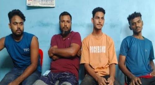 সাতক্ষীরায় অসুস্থ গরু এনে মাংস বিক্রির চেষ্টার সময় ৫ জন আটক