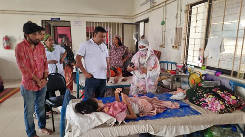কয়রার অসহায় জান্নাতুলের পাশে ডা. জুবাইদা রহমান