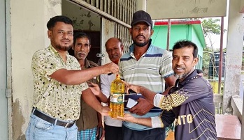 আশাশুনিতে ৭৫৫ জন নিম্ন আয়ের মানুষকে স্বল্পমূল্যে নিত্যপণ্য প্রদান