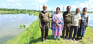 কালিগঞ্জের মৌতলায় খালের দুই পাশে বৃক্ষরোপণ