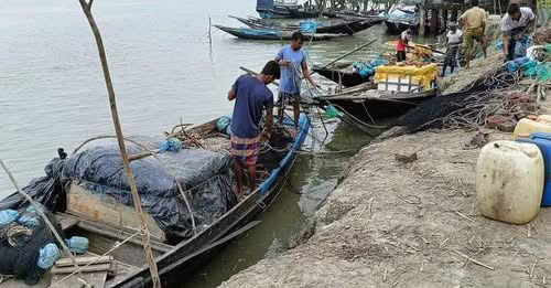 সম্পাদকীয়/ বনের অধিকার বনাম দালালের দৌরাত্ম্য