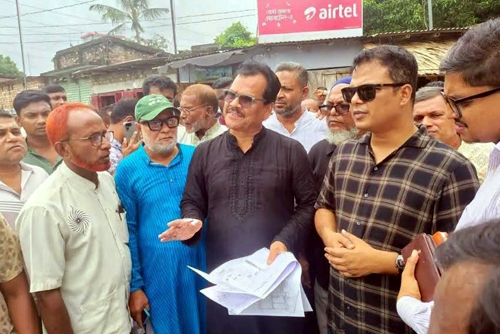 আশাশুনিতে জেলা পরিষদের পুকুর দখলমুক্ত করেছেন হাবিবুল ইসলাম হাবিব