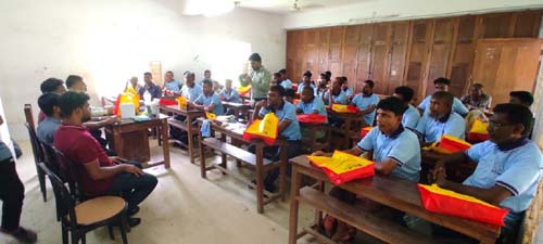 কলারোয়ায় নিরাপদ মৎস্য চাষ প্রশিক্ষণ