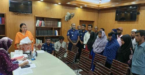 তালায় এক বিদ্যালয়ের ১৩ ছাত্রীর বাল্যবিবাহ, প্রশাসনের নিষেধাজ্ঞা