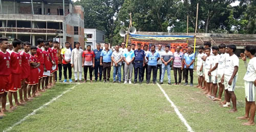 মাদক-সচেতনতায় মণিরামপুরে কাবাডি চ্যাম্পিয়নশিপ  প্রথম রাউন্ডে জয় শ্যামকুড়, ঢাকুরিয়া, সদর ও দুর্বাডাঙ্গার