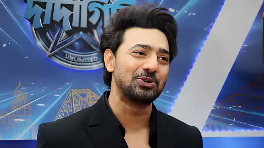 বিয়ে না করা কি দেবের ভুল সিদ্ধান্ত? যা বললেন অভিনেতা