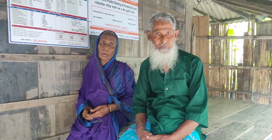জলবায়ু পরিবর্তনের ধাক্কা: উপকূলীয় জনপদে নিঃসঙ্গ দিন কাটছে প্রবীণদের