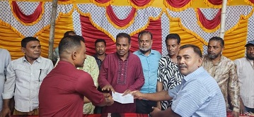 কপিলমুনিতে পূজা ম-পে সাবেক চেয়ারম্যান ডাবলুর শুভেচ্ছা ও অনুদান প্রদান