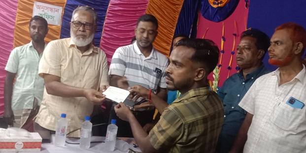 আলিপুর হাটখোলা দাসপাড়াসহ বিভিন্ন পূজাম-প পরিদর্শনে আব্দুর রউফ
