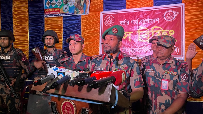 সুন্দরবন উপকূলসংলগ্ন পূজাম-পের নিরাপত্তায় ১৬ প্লাটুন বিজিবি মোতায়েন