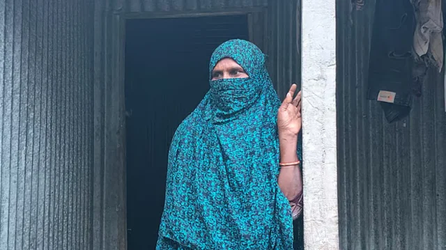 ফ্যামিলি কার্ডের জন্য টিপসই দিয়ে বিধবা জানলেন ‘বিয়ে হয়ে গেছে’