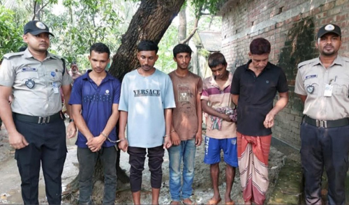 কলারোয়ায় ইয়াবাসহ ৫ মাদকসেবী আটক, বিভিন্ন মেয়াদে কারাদন্ড ও জরিমানা