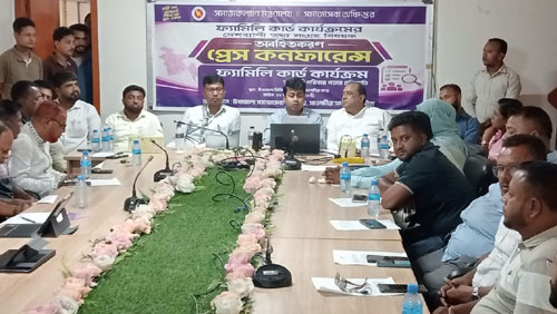 সাতক্ষীরায় ফ্যামিলি কার্ড কর্মসূচির তথ্য সংগ্রহ শুরু, উপকারভোগী হবেন ৪০ লাখ নারী