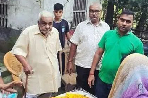 পাটকেলঘাটার ব্যবসায়ী কেশব সাধুর পিতার মৃত্যু, তালা প্রেসক্লাবের শোক