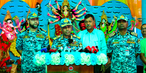 দুর্গাপূজার নিরাপত্তায় উপকূলের ১৪৪ মন্দির-মন্ডপে সাড়ে তিন হাজার কোস্ট গার্ড মোতায়েন