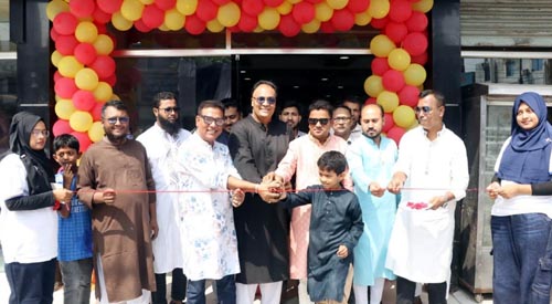 খুলনায় নতুন আঙ্গিকে যাত্রা শুরু করল ‘দ্য পালংকি’