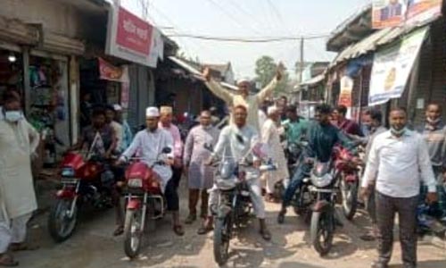প্রতাপনগরে চেয়ারম্যান প্রার্থী রিয়াছাত আলীর পক্ষে মোটরসাইকেল শোভাযাত্রা