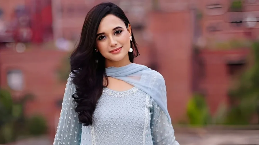 আলাদা থাকছেন সাবিলা নূর, বিচ্ছেদের গুঞ্জন